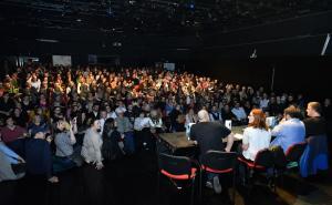 Foto: Admir Kuburović / Radiosarajevo.ba / U Sarajevskom ratnom teatru večeras je održana promocija knjige Dragana Bursaća naslovljena „PTSP Spomenar“
