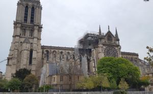 Foto: Twitter / Fotografije Notre Dame poslije požara