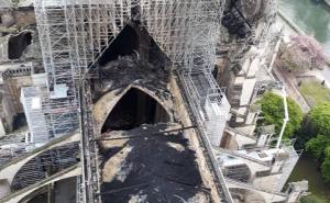 Foto: Twitter / Posljedice katastrofalnog požara u Notre Dameu