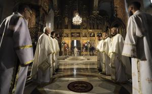 Foto: Anadolija / Sveta liturgija povodom Vaskrsa u Sabornoj crkvi Presvete Bogorodice u Sarajevu
