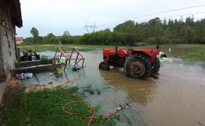 Foto: Tuzlanski.ba / Poplavljena naselja u Lukavcu