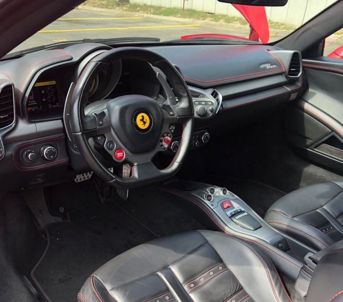 Foto: Olx.ba/Ferrari 458 Italia