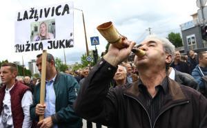 Foto: Dženan Kriještorac / Radiosarajevo.ba / Mektić ispred VSTV-a: Treba nam pravna država