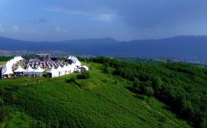 FOTO: AA / Na platou Golog brda na Žuči danas je obilježena 27. godišnjica bitke za brdo Žuč