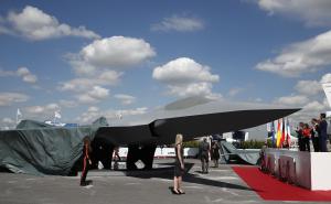 Foto: EPA-EFE / Predstavili su model borbenog aviona šeste generacije u Parizu
