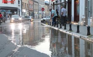 Foto: CN Live portal / Poplavila glavna ulica u najvećem gradu u SBK: Travnik pod vodom