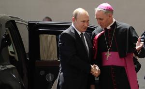 Foto: AA / Putin i papa Franjo