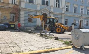 Foto: Agencija DAN / Srušena ograda u Travniku