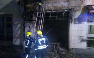 Foto: Facebook / Vatrogasna brigada Banja Luka / Navodno se prije požara čula i eksplozija