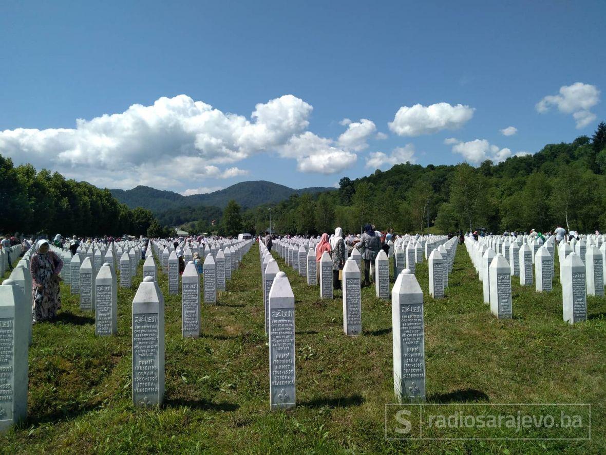 FOTO: Radiosarajevo.ba/Srebrenica-Potočari