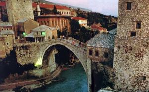 Foto: Historija.ba / Stari most u Mostaru