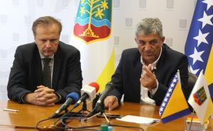 Foto: Radiosarajevo.ba / Općina Centar i BBI potpisali sporazum o beskamatnom finansiranju privrednika