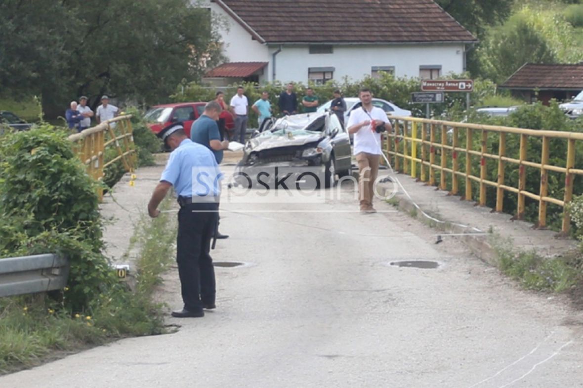 Foto: Goran Šurlan/RAS Srbija/Stravične slike na mjestu teške nesreće u Čelincu