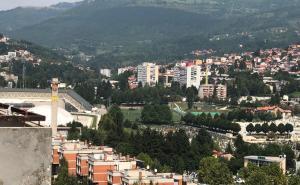 Foto: Radiosarajevo.ba / Helikopter Oružanih snaga BiH sa stadiona Koševo otišao po Spahića