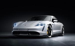 Foto: Porsche / Svejtska premijera Taycana