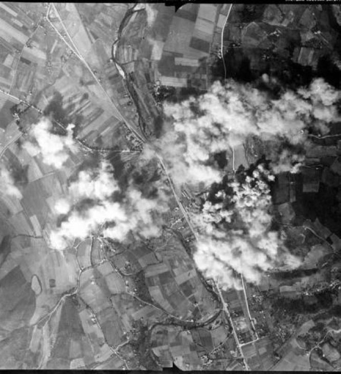 Foto: 301bg.com/Alipašin Most iz zraka, septembar 1944. godine
