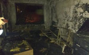 Foto: Riafan.ru / Požar izbio na trećem spratu stambene zgrade