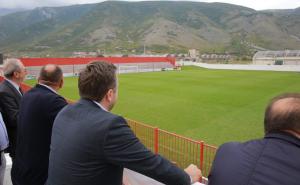 Foto: Grad Sarajevo / Gradonačelnik Sarajeva Abdulah Skaka posjetio je FK Velež