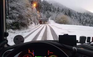 Foto: Facebook / Pao snijeg na Kupresu