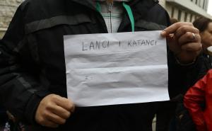 Foto: Dž. Kriještorac/Radiosarajevo.ba / Protest ispred Parlamenta BiH