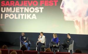 FOTO: Radiosarajevo.ba / Dana Budisavljević, Alma Prica i Ermin Bravo u razgovoru s Dinom Mustafićem nakon filma