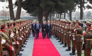 Foto: Predsjedništvo BiH / Željko Komšić i Šefik Džaferović dočekani su u predsjedničkoj palati u Kabulu