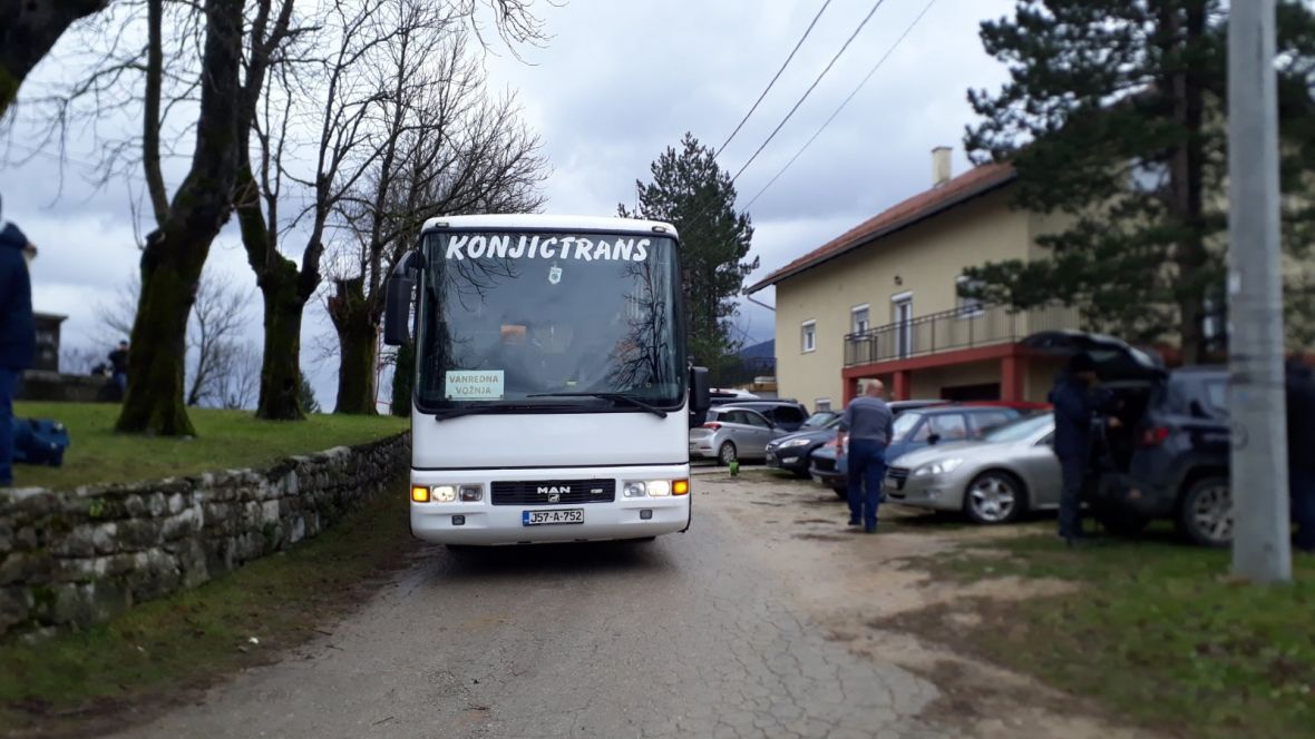 Foto: AA/Migranti napuštaju Vučjak