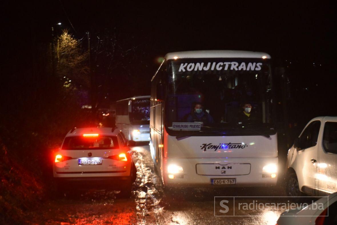 Foto: A. Kuburović/Radiosarajevo.ba/Migranti stigli u Ušivak