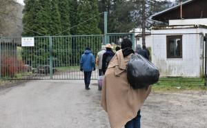 Foto: A. Kuburović/Radiosarajevo.ba / Migranti u Blažuju