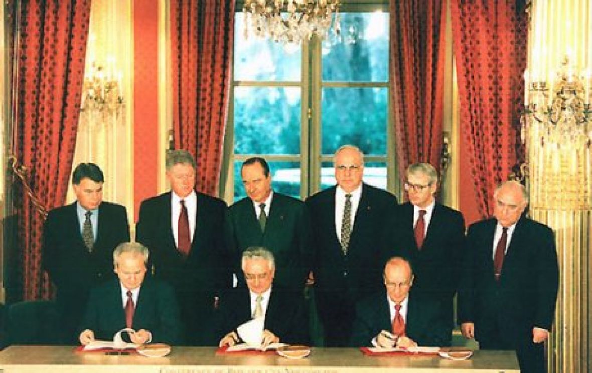 Foto: Historija.ba/Potpisivanje Dejtonskog sporazuma