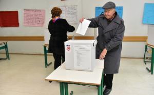 Foto: A. Kuburović/Radiosarajevo.ba / u Bosni i Hercegovini ukupno je otvoreno 44 biračka mjesta