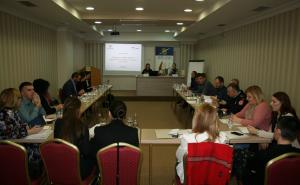 Foto: BH Novinari / Ekspertska debata o praćenju medijskih sloboda i kršenja novinarskih prava u BiH