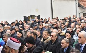 Foto: A. Kuburović/Radiosarajevo.ba / Sa dženaza-namaza u Begovoj džamiji