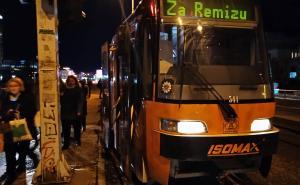 Foto: A. Sikira/Radiosarajevo.ba / Zastoj tramvajskog saobraćaja