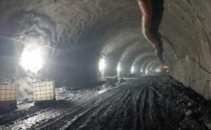 FOTO: Fena / Radovi na izgradnji tunela Hranjen