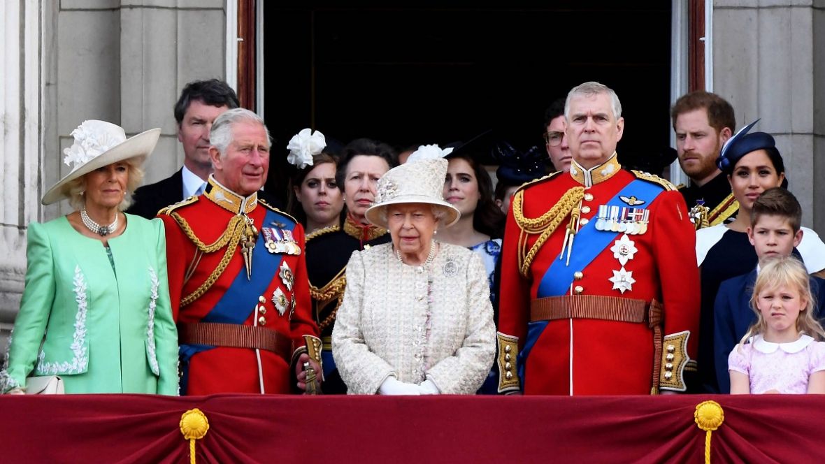 Princ Andrew i članovi kraljevske porodice - undefined