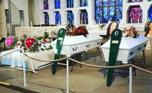 Foto: gp.se / Dva bijela kovčega za poginule sestre