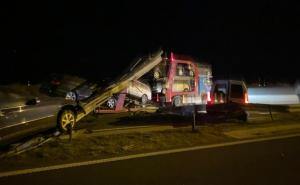FOTO: 24sata.hr / Pijanom vozaču iz BiH na autoputu ispala auta koja je prevozio