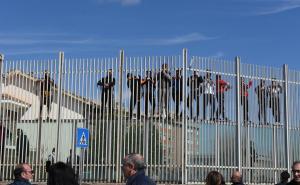 Foto: EPA-EFE / Nemiri u zatvorima