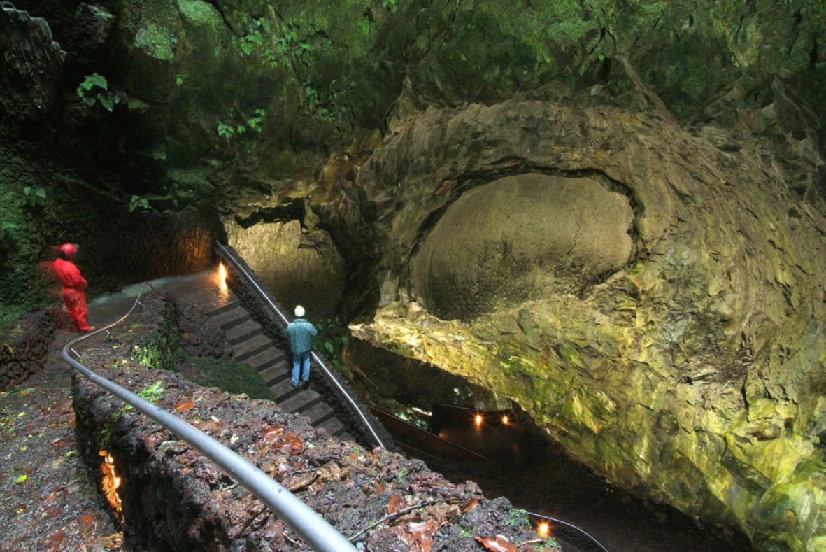 Algar do Carvao, vulkanska pećina  - undefined