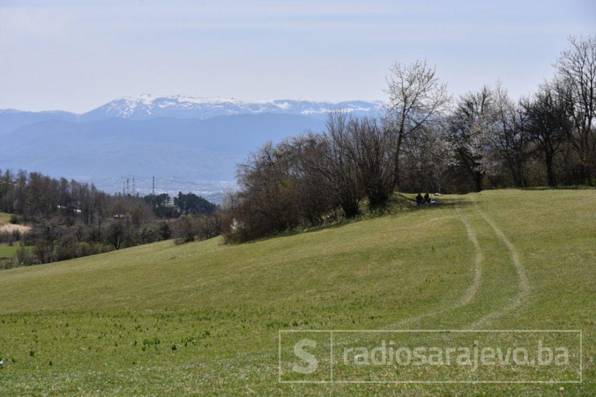Foto /Pogledajte kako je danas na sarajevskom izletištu Barice / Radio ...