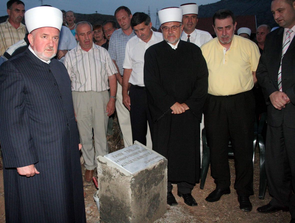 Polaganje kamena temeljca za džamiju na Buni - undefined