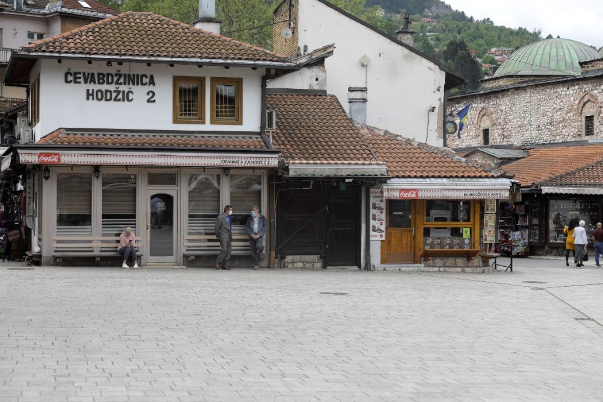 Fotopriča /U Sarajevu radnje otvorene nakon skoro dva mjeseca, ali nema