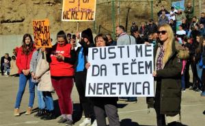 Foto: Eko akcija / Protesti za Neretvicu