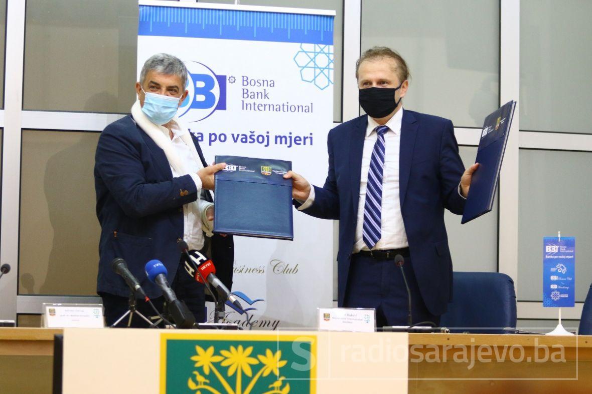 Foto: Dž. K. / Radiosarajevo.ba/Potpisan ugovor Općine Centar i BBI banke