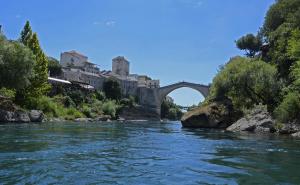 Foto: AA / Stari most u Mostaru