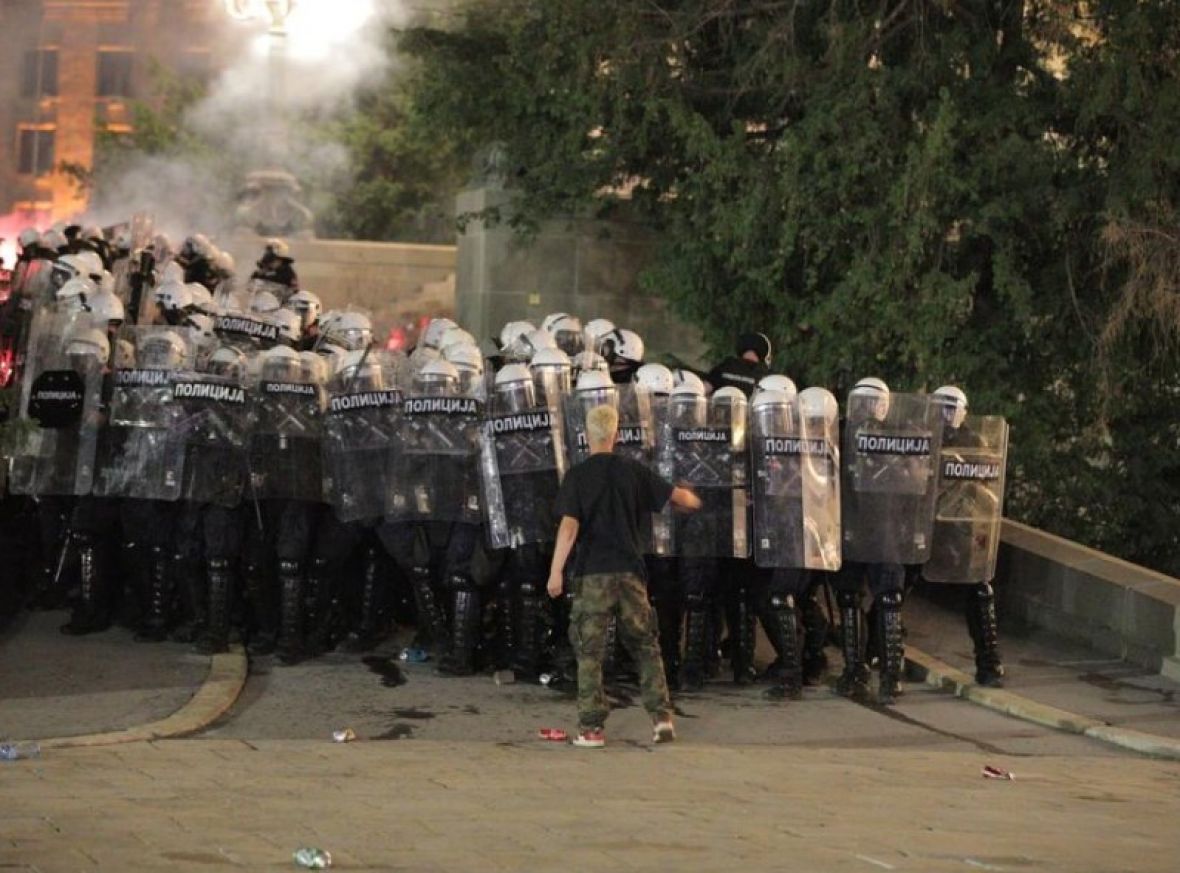 Protesti u beogradu - undefined