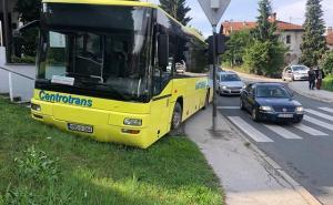 Foto: Radiosarajevo.ba / Drama na Vracama: Autobusu otkazale kočnice