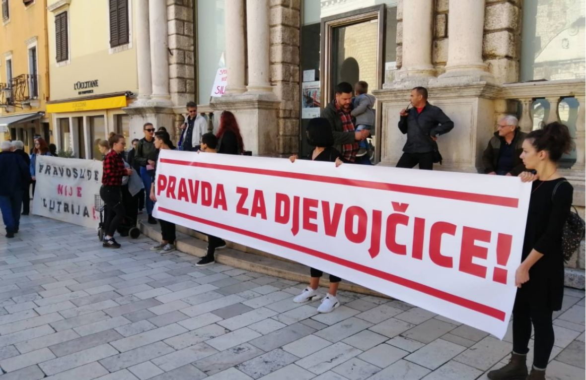 Foto: HRT/Pravda za djevojčice: S protesta u Hrvatskoj