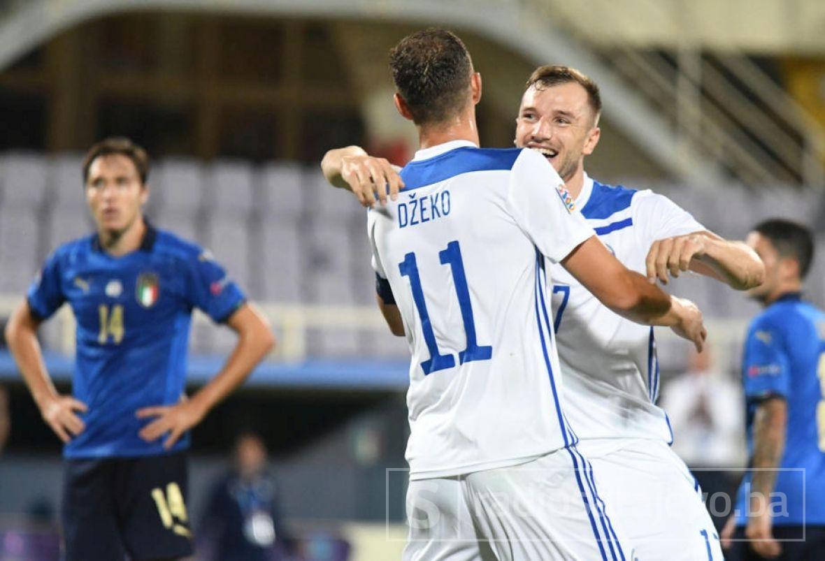Džeko slavi gol protiv Italije - undefined